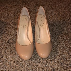 Jessica Simpson Beige Nude Pumps